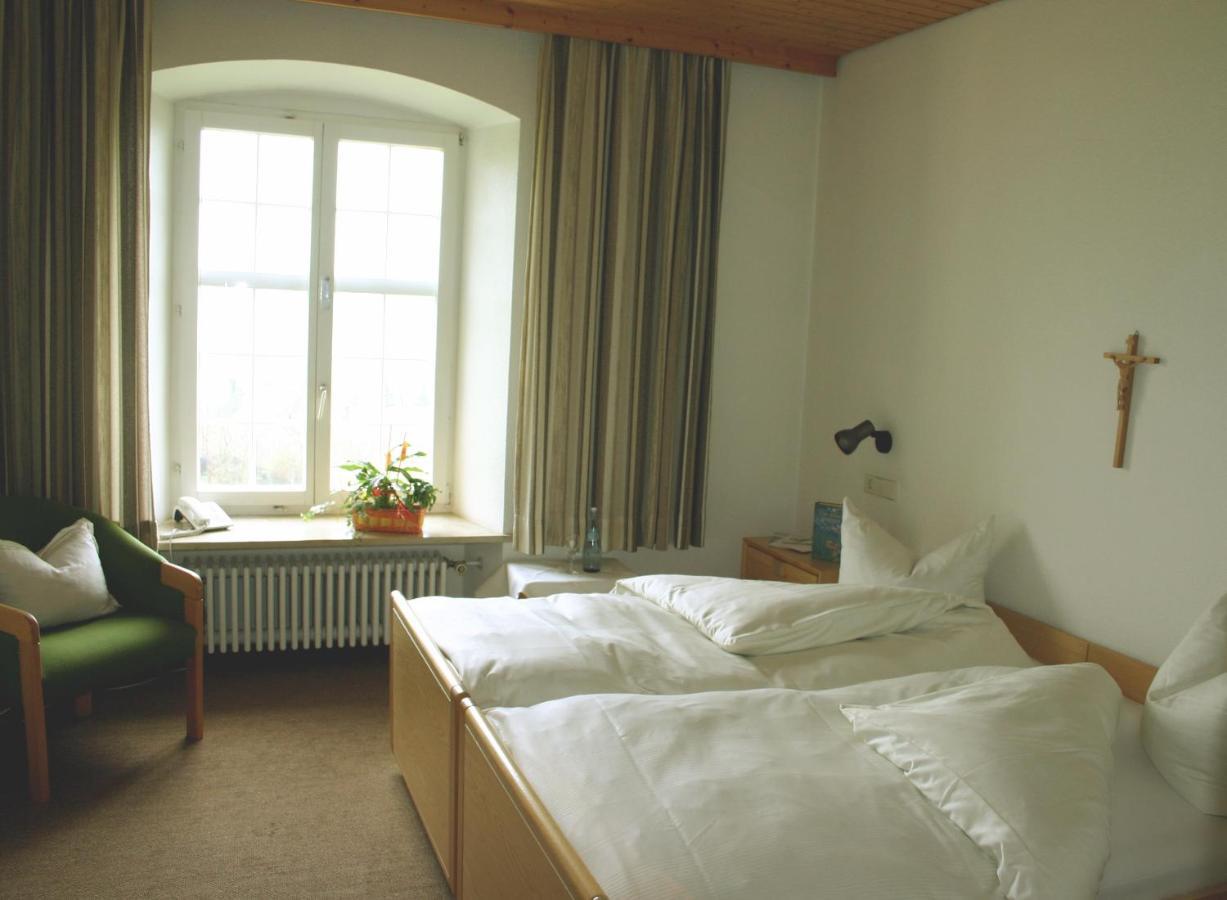 Tagungshaus Im Kloster Neresheim Hotel Kültér fotó