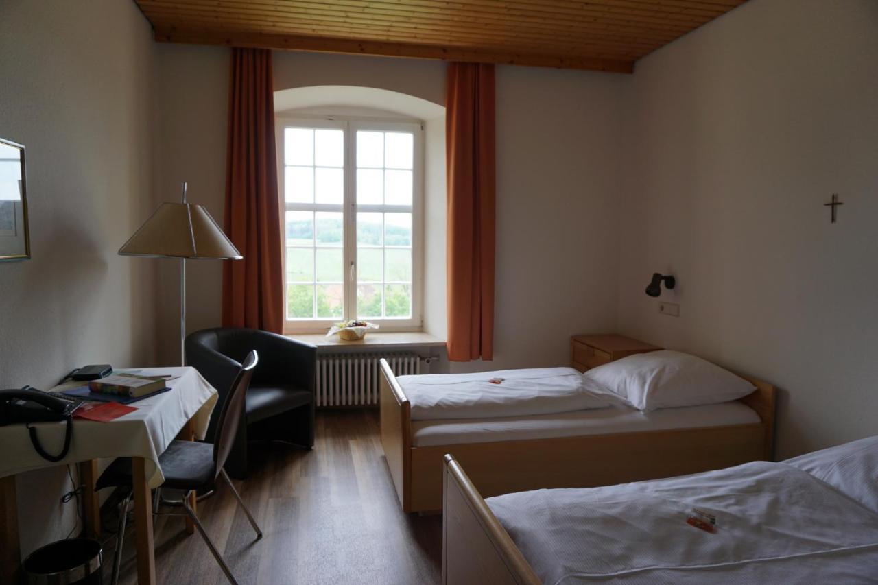Tagungshaus Im Kloster Neresheim Hotel Kültér fotó