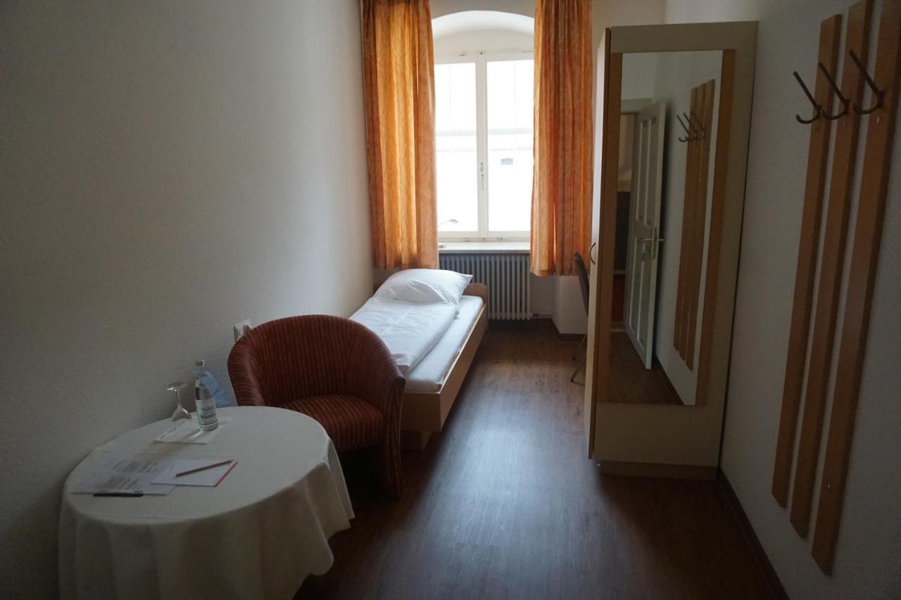Tagungshaus Im Kloster Neresheim Hotel Kültér fotó